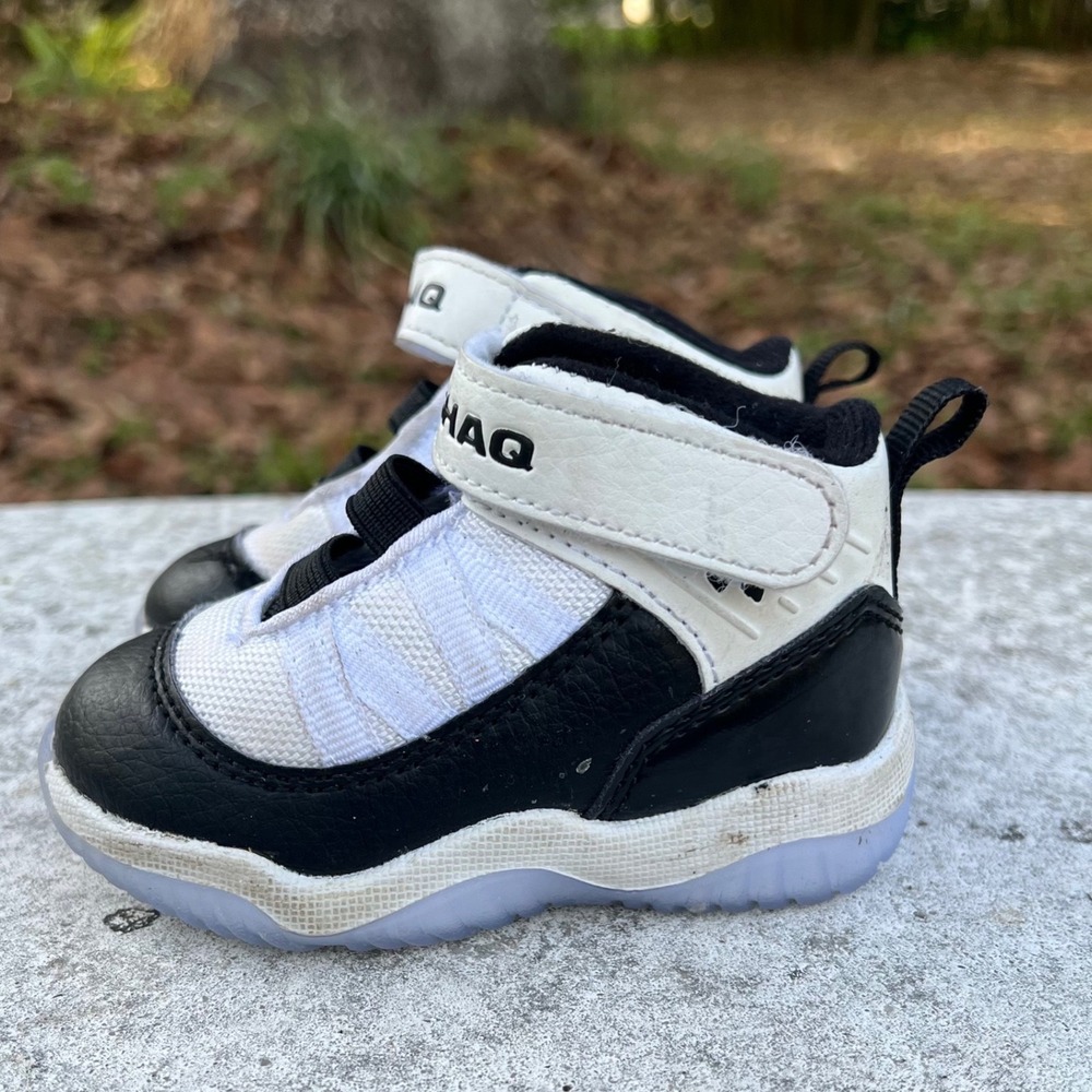 Shaq Toddler Boys Black White High Top Basketball Sneakers IBSQ21CA004 Size 4 - Picture 3 of 5
